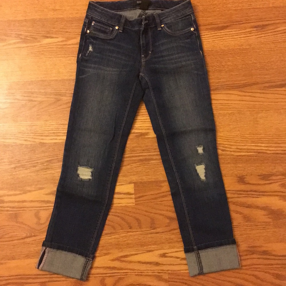 White House Black Market jean capris